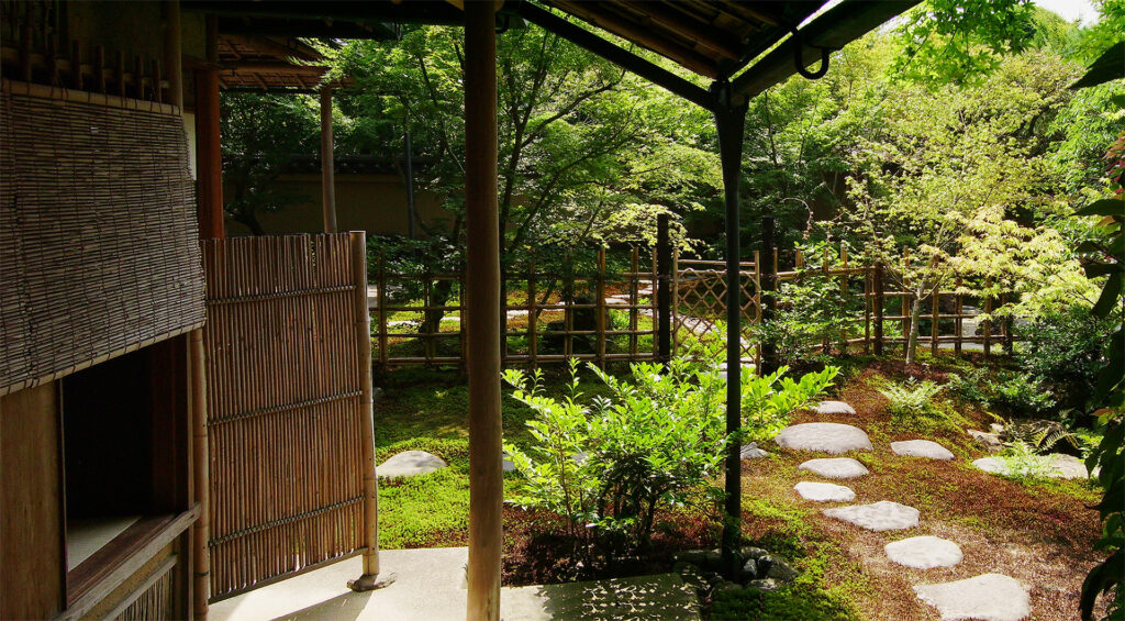 Tea garden - Roji and Nijiriguchi