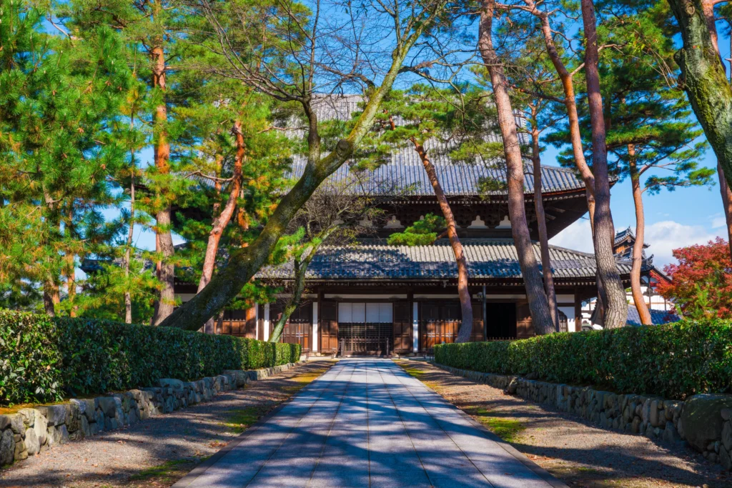 The Hatto (Dharma Hall) of Shokoku-ji Temple in Kyoto, the oldest surviving structure of its kind in Japan.